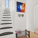 Sea, And Hill View - Thehumanbirdhouseretreat Σπίτι διακοπών
