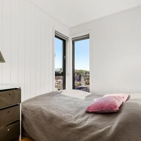 펜션 Sea, And Hill View - Thehumanbirdhouseretreat Sondeled