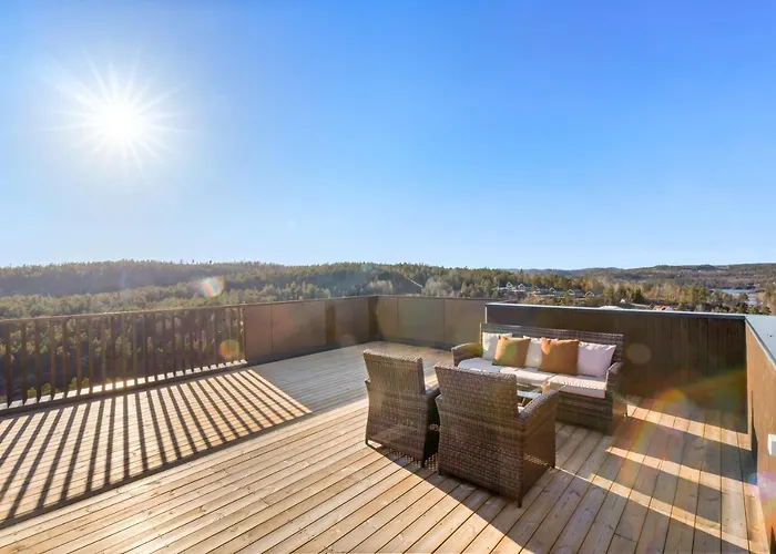 Sea, And Hill View - Thehumanbirdhouseretreat Feriehus Sondeled